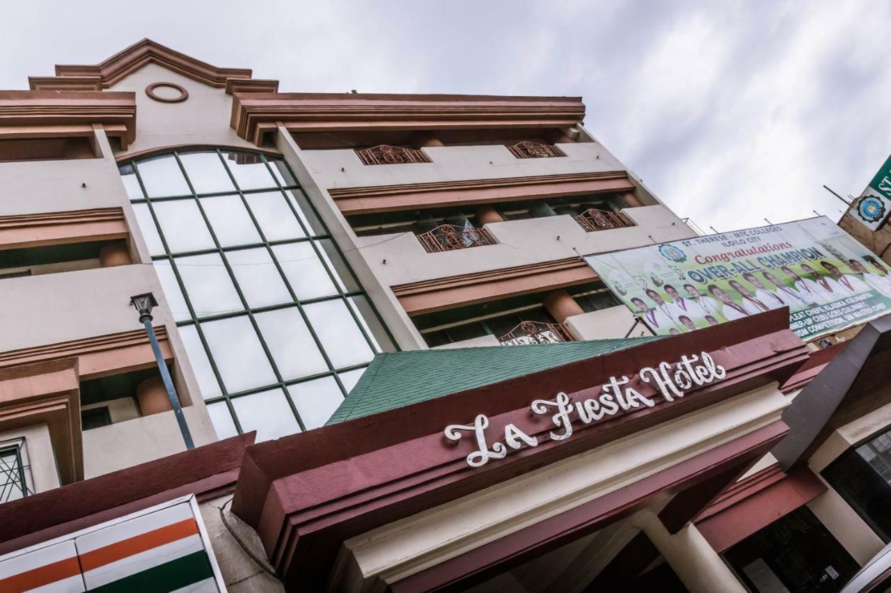 La Fiesta Hotel Iloilo City Exterior foto